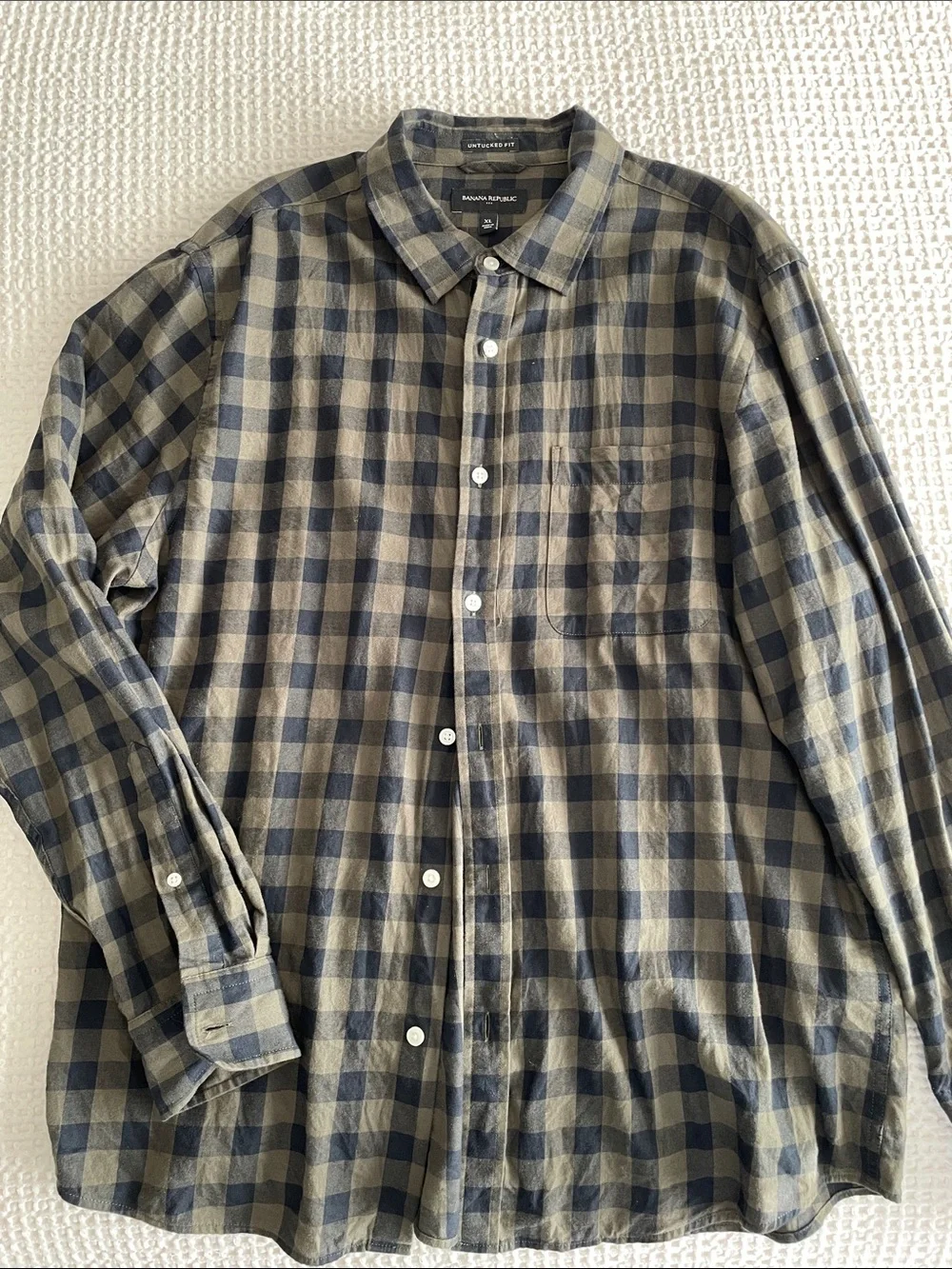 Banana Republic Men’s Blue and Olive Plaid Button-Down Shirt